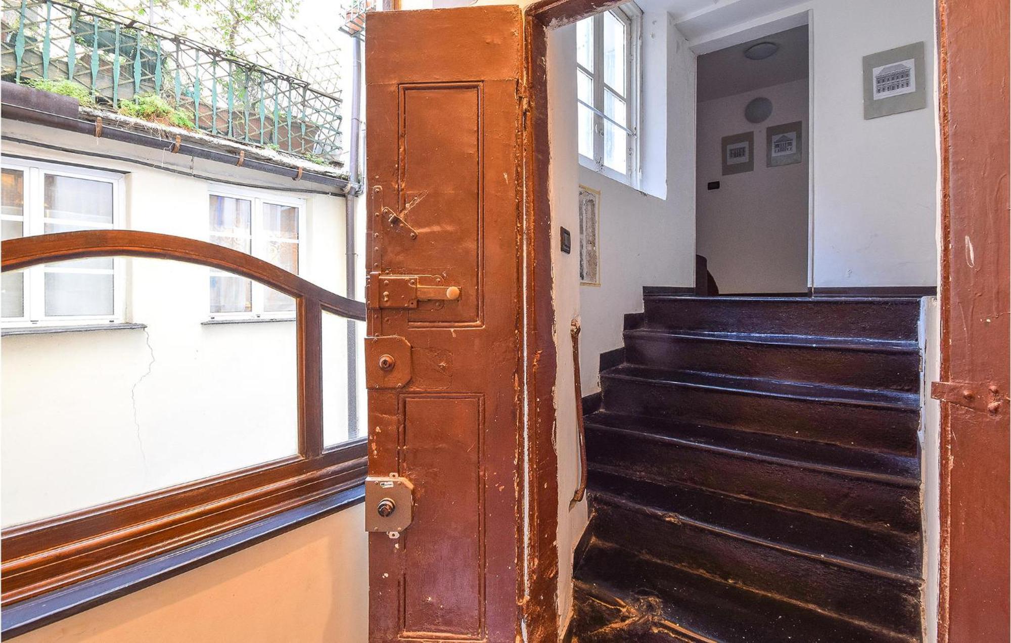 Beautiful Apartment In Genova With Kitchenette Екстер'єр фото